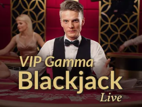 关键防守！约克雷斯差点获得单刀机会，被阿克身后超车铲出边线